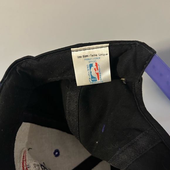 Toronto Raptors 90’s Vintage Snapback - Picture 4 of 5